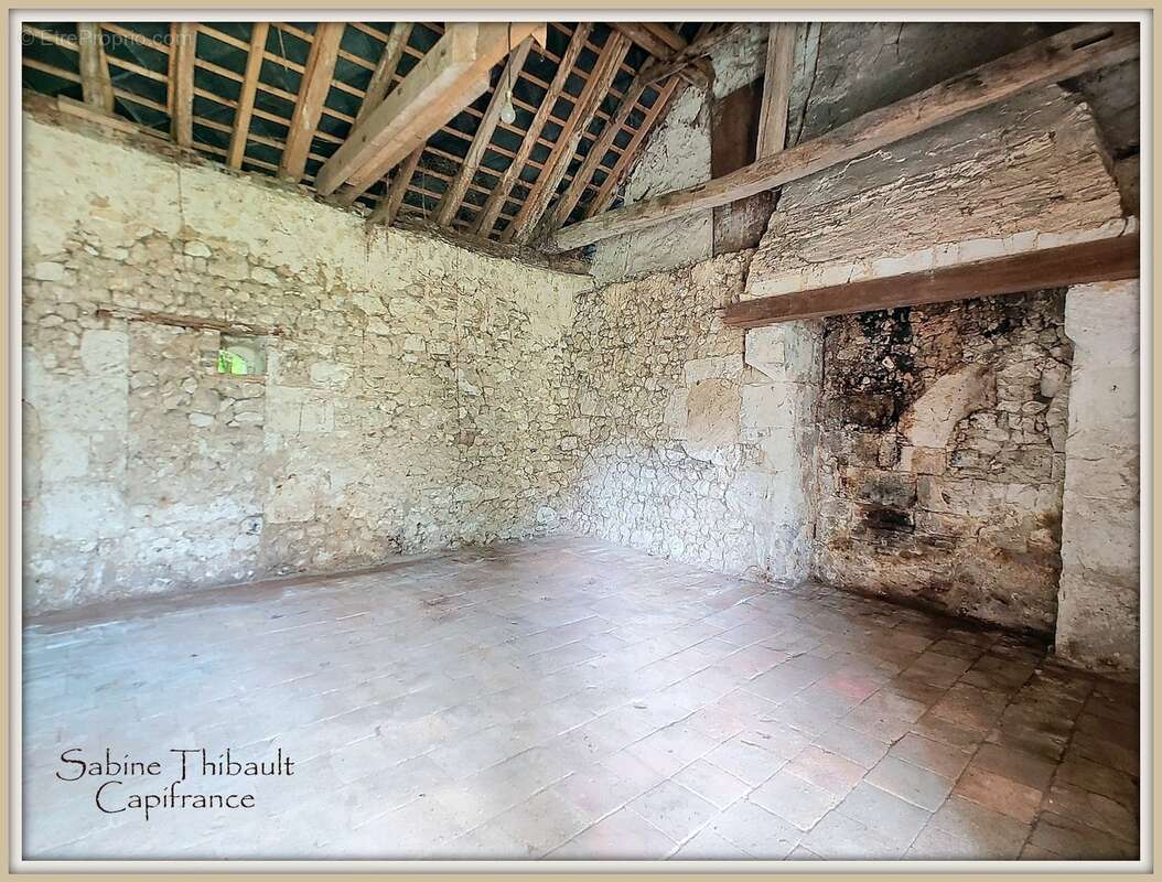 Dpt Indre et Loire (37), à vendre MARCILLY-SUR-MAULNE, maison 7 pièces 173 m2 - Terrain clos - photo 17