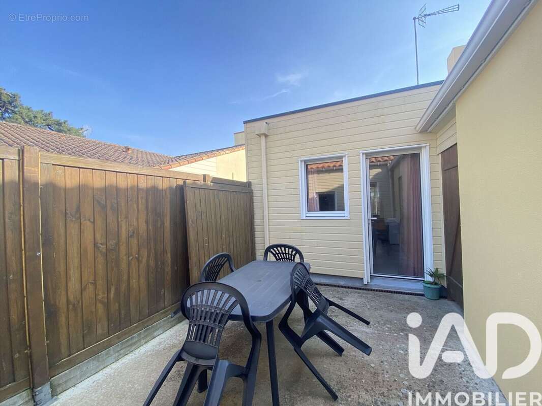 Maison 131 m² à Saint-Brevin-Les-Pins  - photo 2