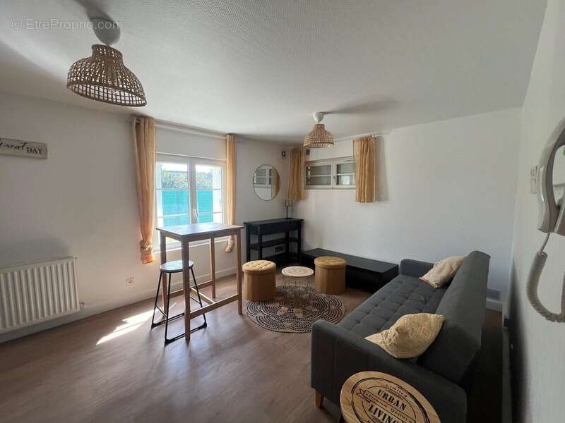 Appartement à SAINT-CYR-SUR-LOIRE