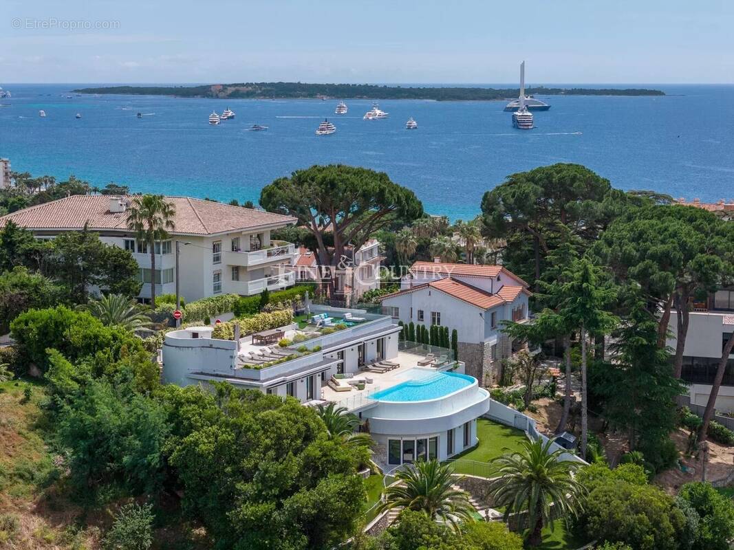 Maison à CANNES