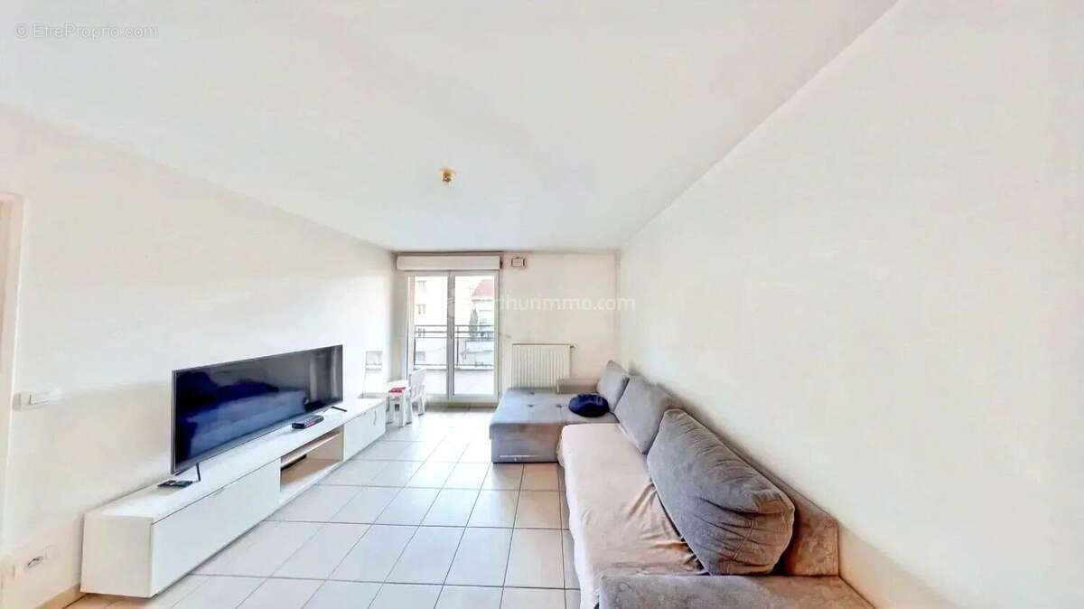 Appartement à LYON-8E