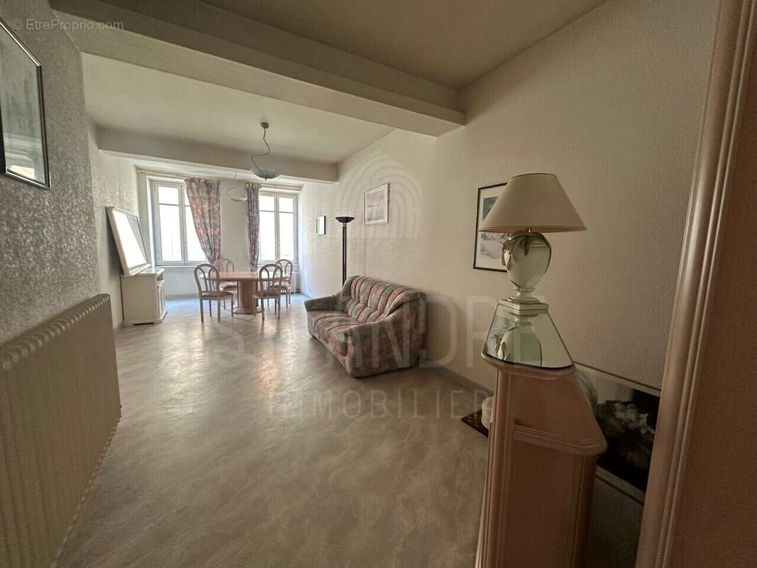 Appartement à BEAUREPAIRE