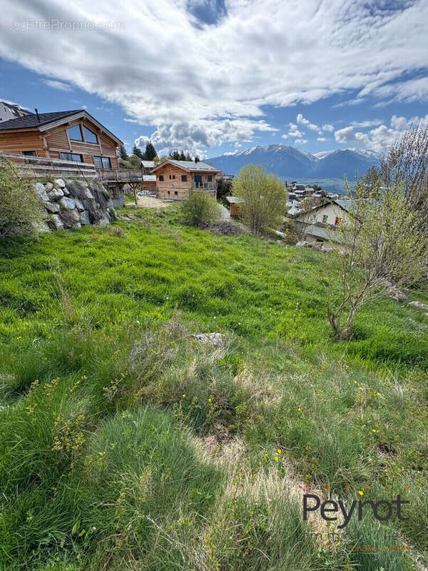 Maison à FONT-ROMEU-ODEILLO-VIA
