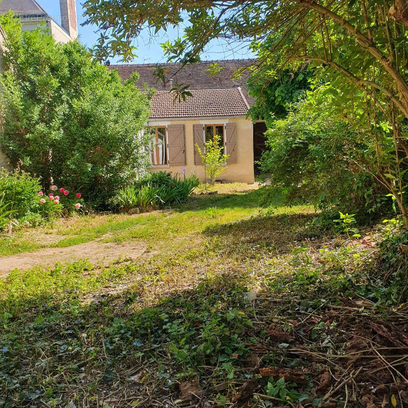 Maison à CHENY