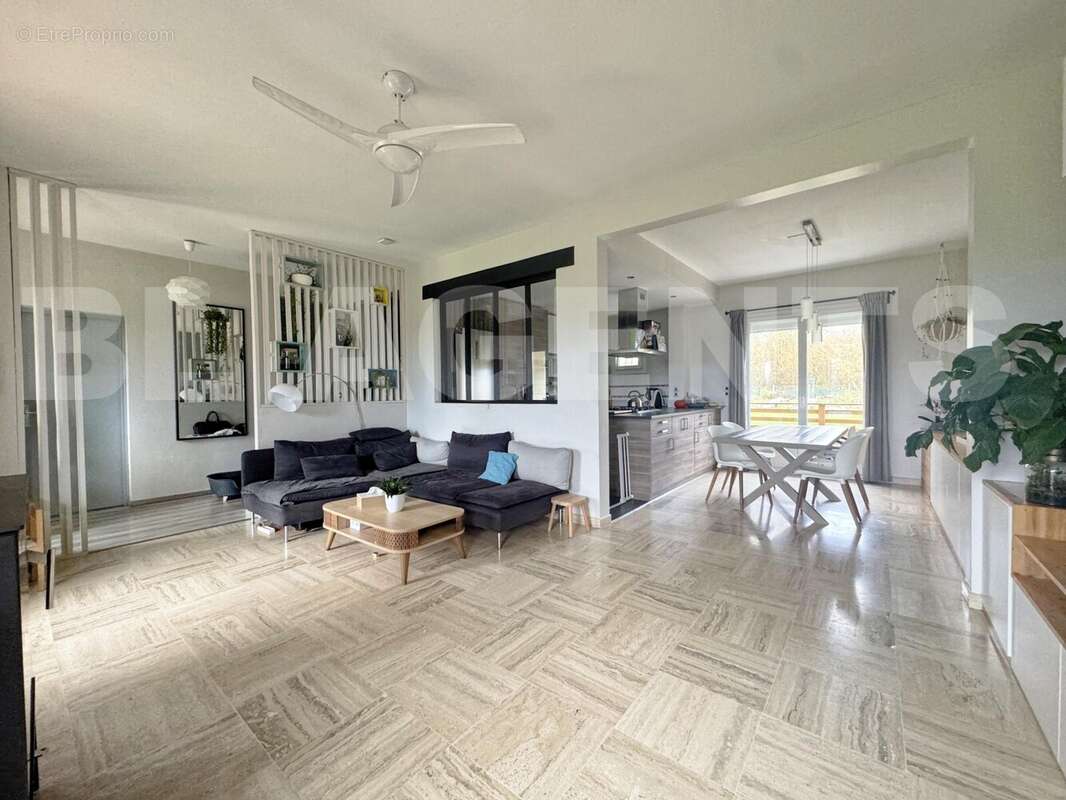 image00060_DxO - Maison à POMMEUSE