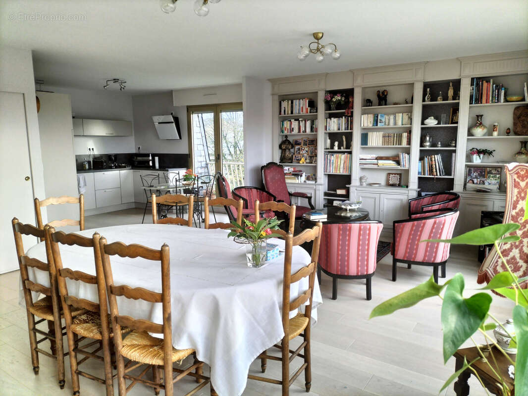 Appartement à LAVAL