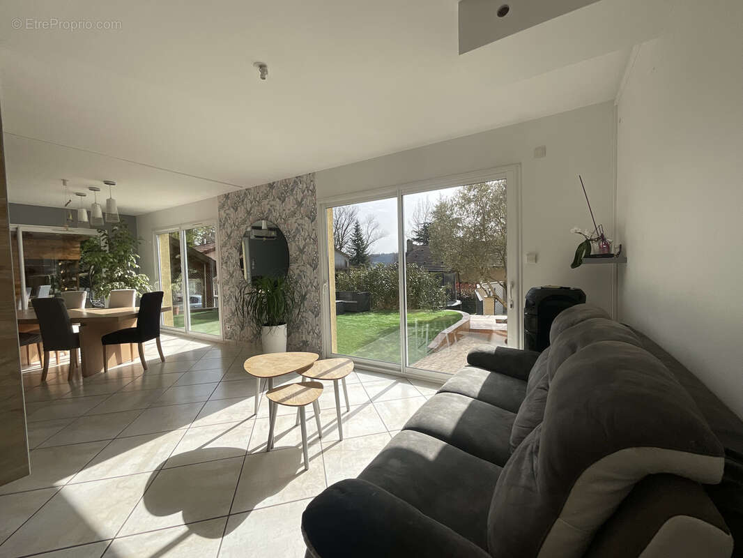 Maison à BOURGOIN-JALLIEU