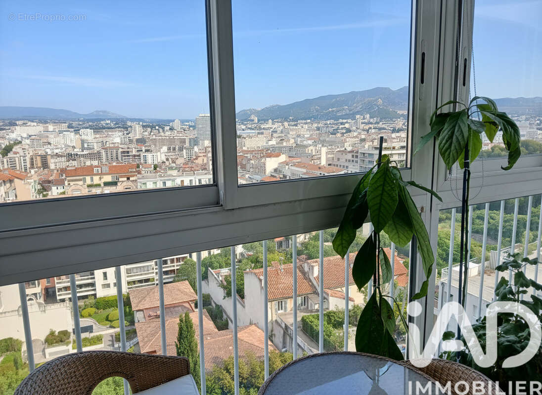Photo 3 - Appartement à MARSEILLE-6E