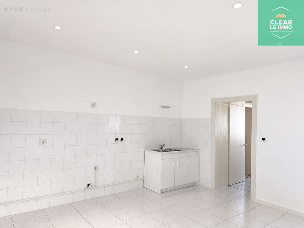 Appartement T2  bon secteur - photo 3