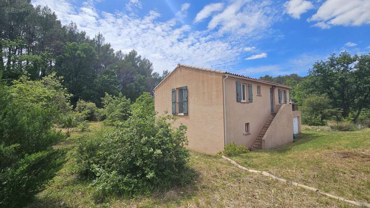 Maison à DRAGUIGNAN