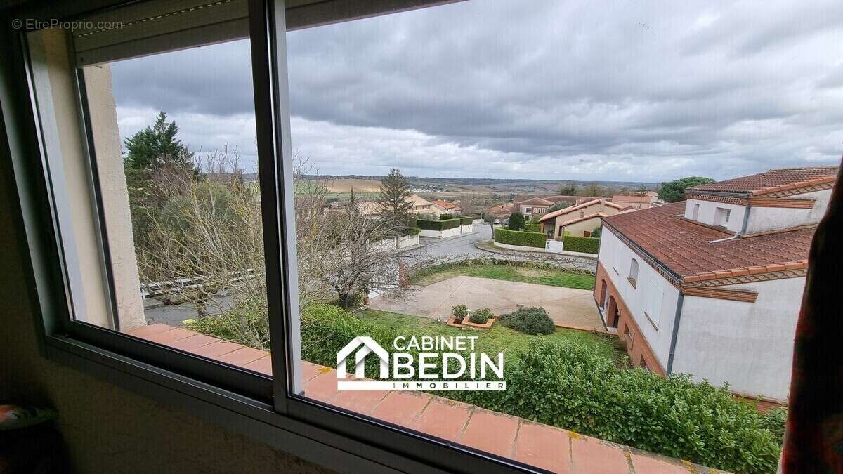 Maison 191 m² à Lauzerville  - photo 4