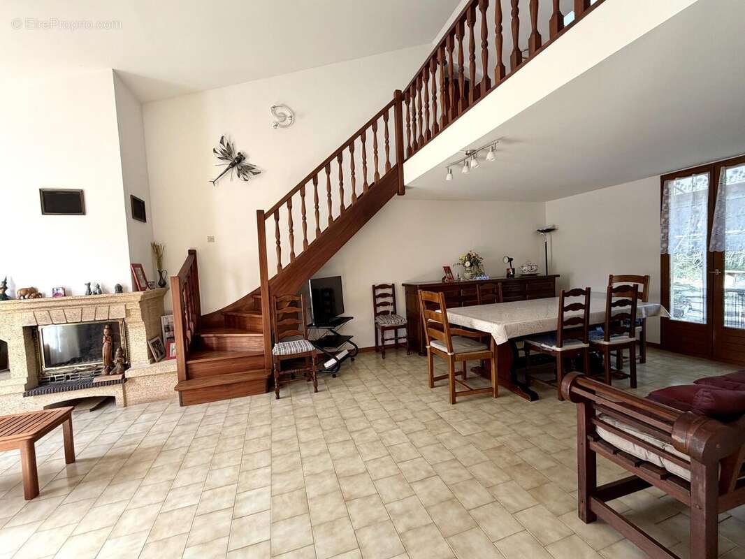 Photo 7 - Maison à SIMIANE-COLLONGUE