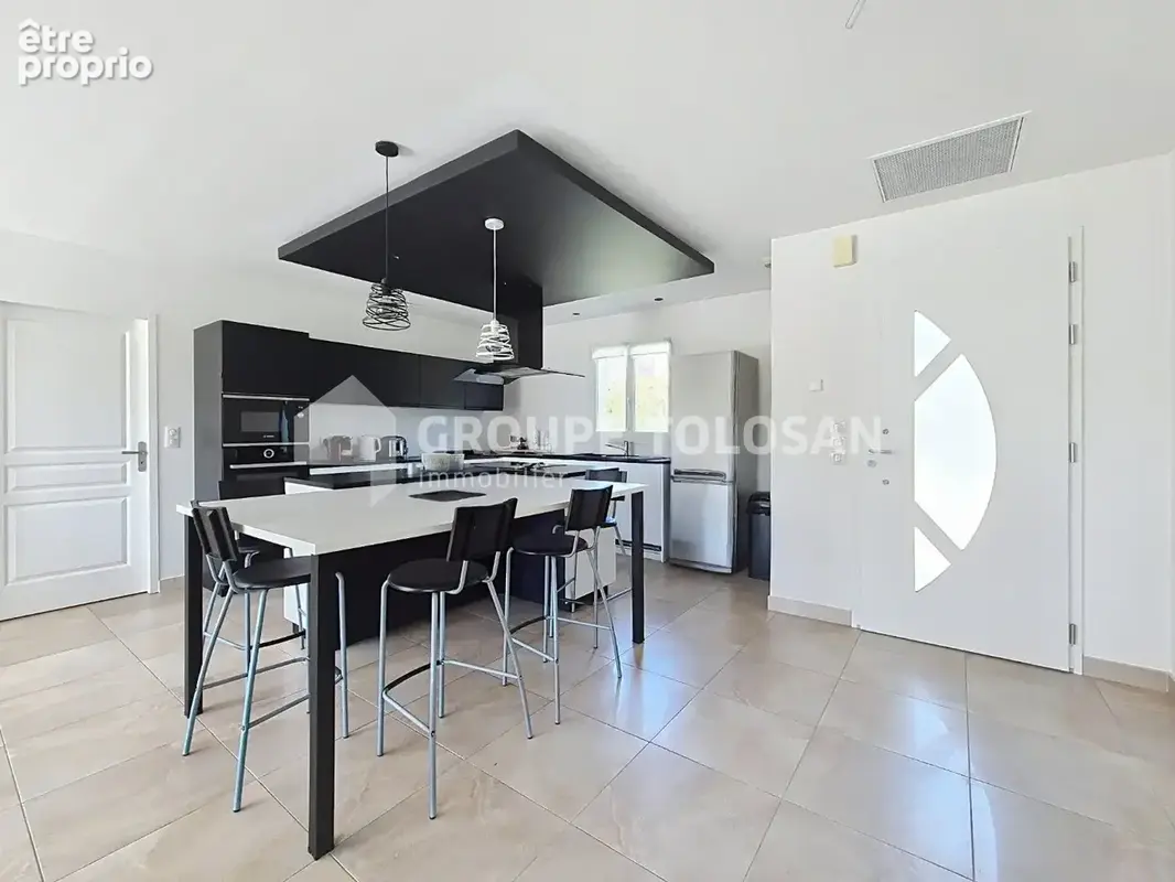 Villa de plain-pied 6 pieces avec piscine à 13 mns de revel - photo 8
