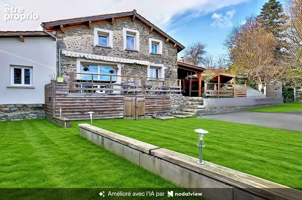  Maison en pierre de 150 m2 - Vue exceptionnelle sans vis-à-vis- Suite parentale - Dépendances - photo 6
