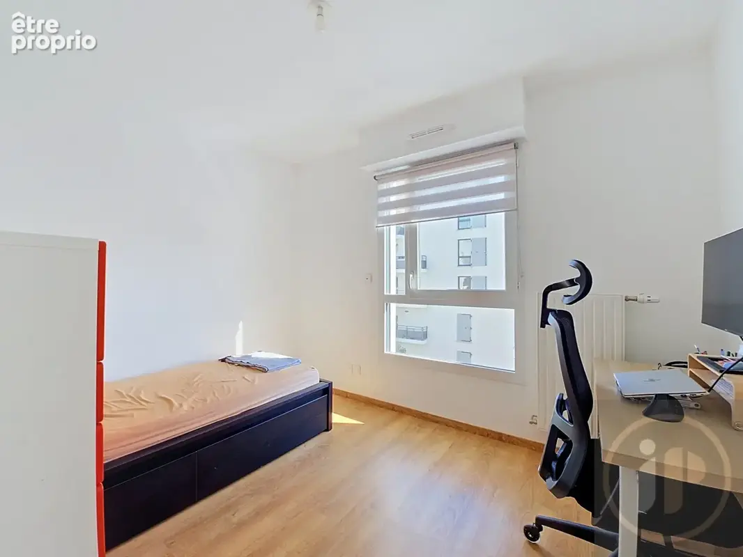 Appartement 4 pièces 78 m² à vendre à Poissy (78300) - photo 12