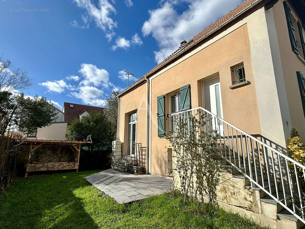 Maison à RUEIL-MALMAISON