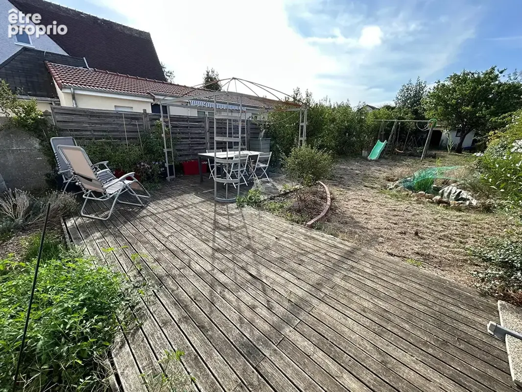 Maison Poissy 6 pièce(s) Quartier Saint Barthélémy - photo 13