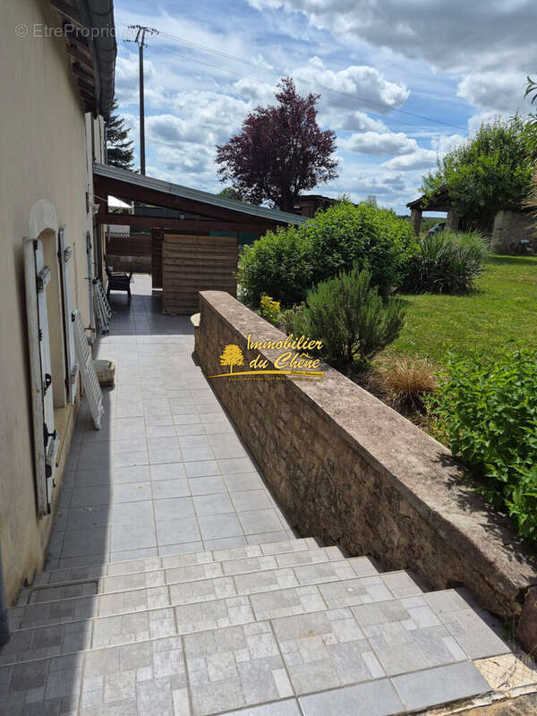 Maison à PASSAVANT-LA-ROCHERE