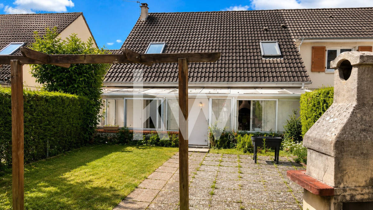 Maison à CHECY
