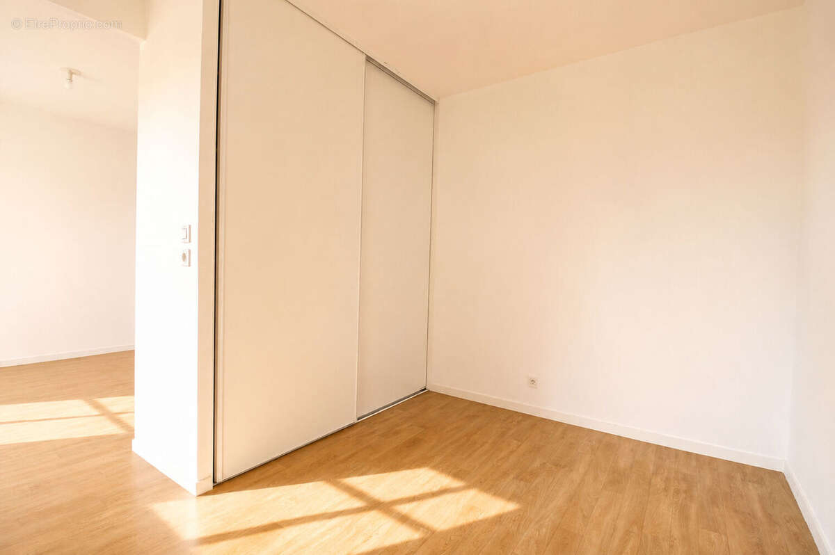 Appartement Rennes 1 pièce(s) 35.4 m2 - photo 4