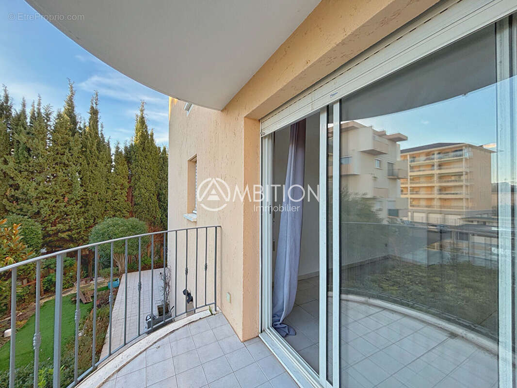 Appartement à SAINT-RAPHAEL