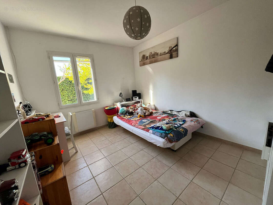 Maison à CHATEAURENARD