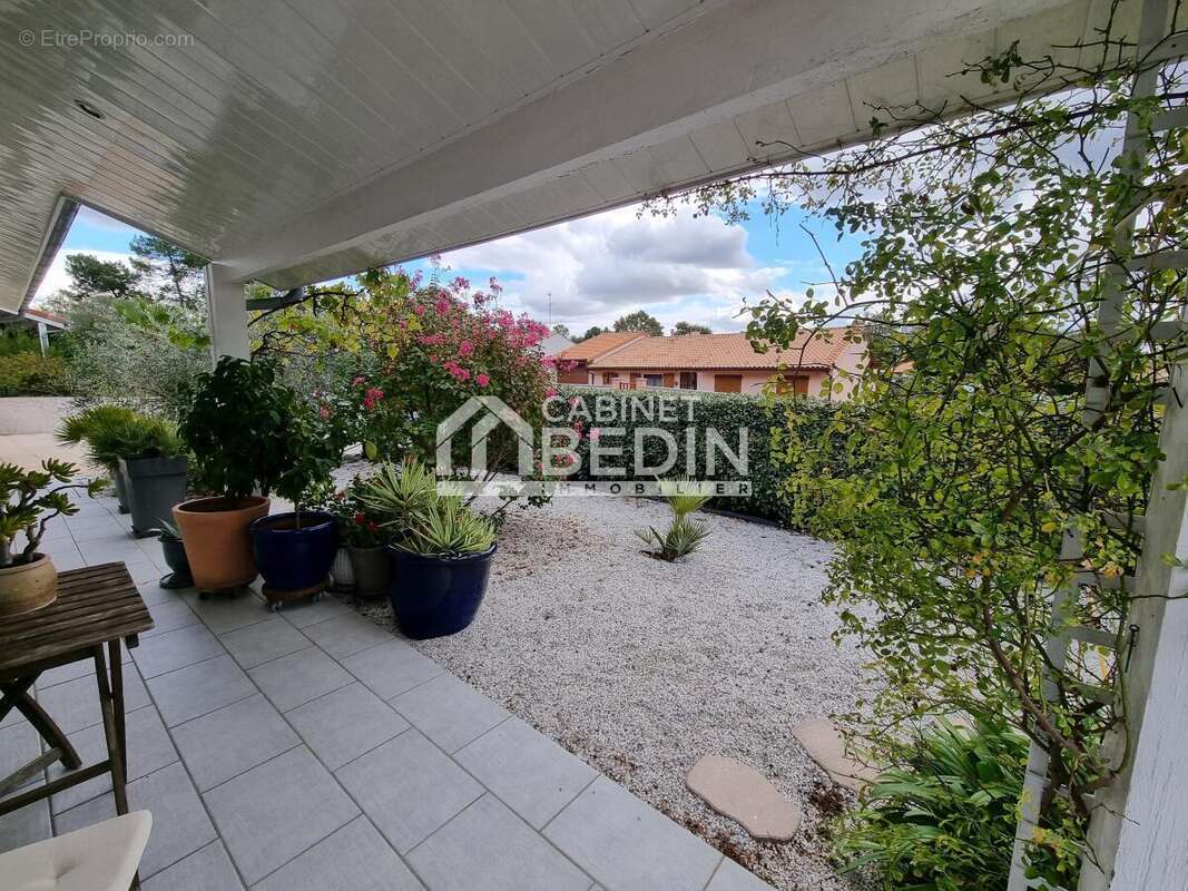 Maison à LE HAILLAN