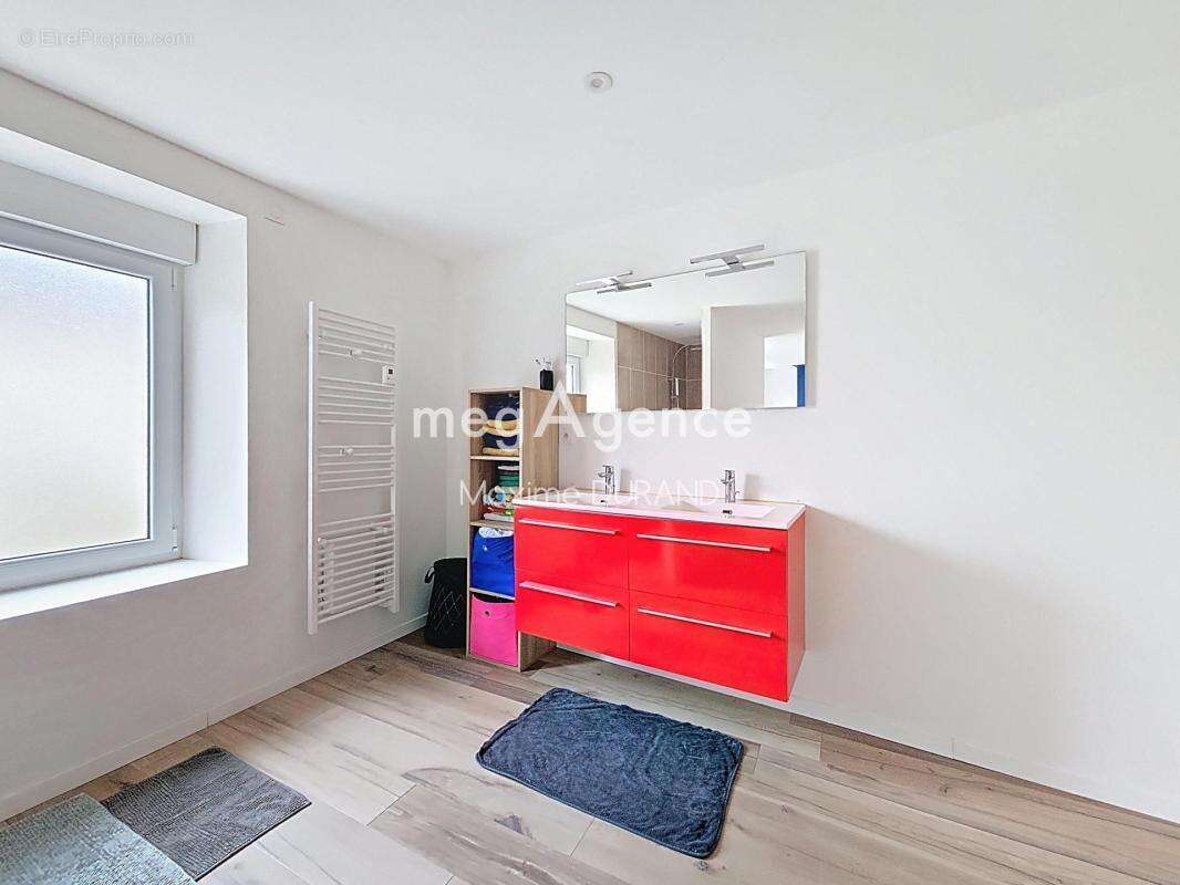 Maison à LE LONGERON