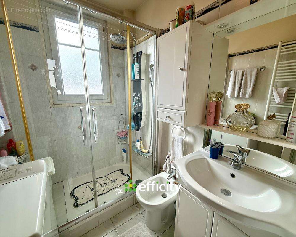 Appartement à LE CHESNAY