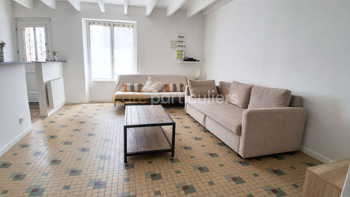 Rives de l'yon -- chaille sous les ormeaux -- ensemble immobilier --153 m2 --9 pieces -- centre bourg - photo 6