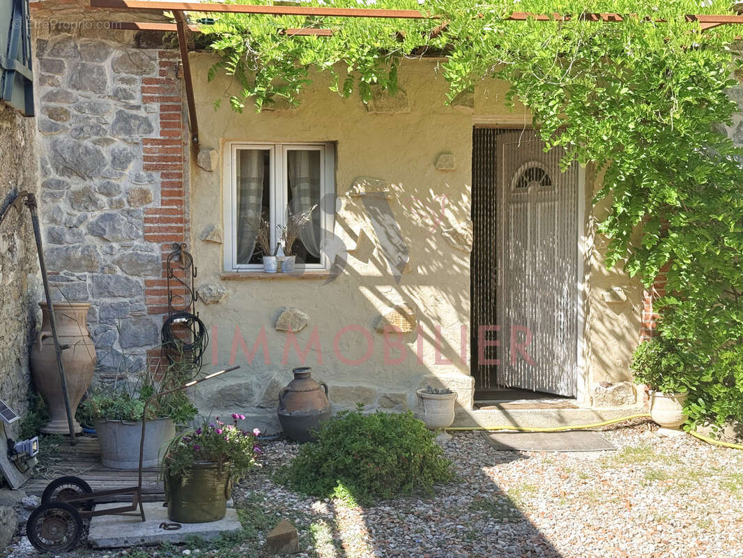 Maison à AIGUES-VIVES