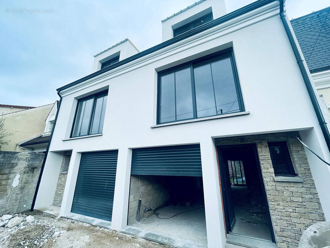 Maison à ORMESSON-SUR-MARNE