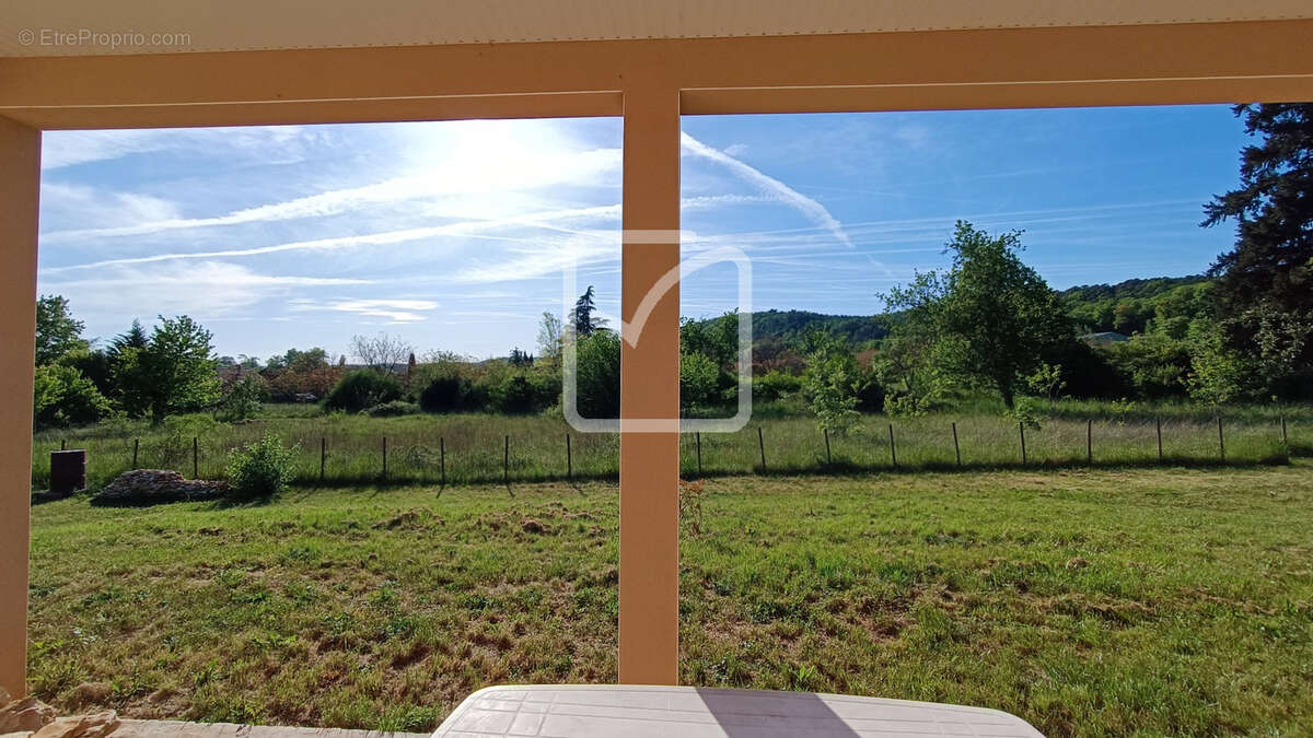 Maison à CUBJAC
