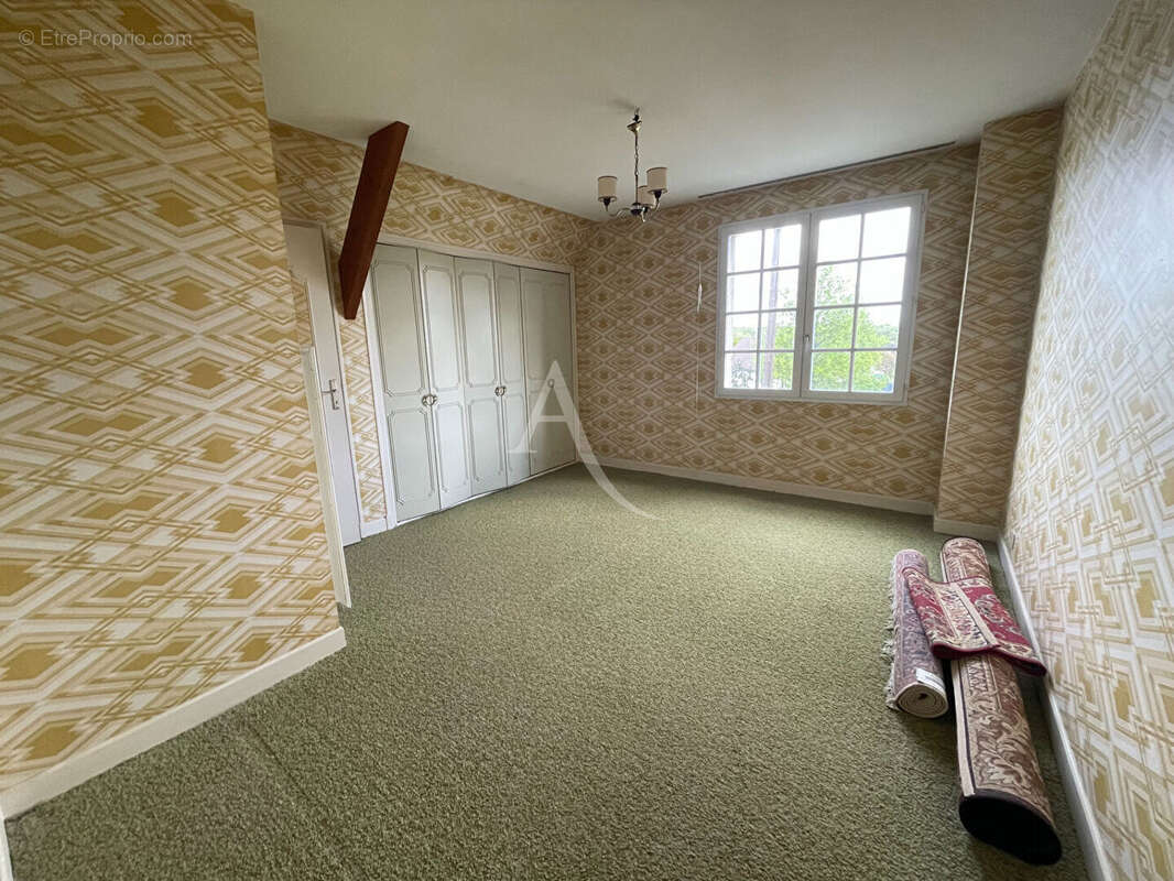 Maison à MONTRICHARD