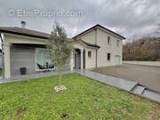 Maison à PONT-DE-CHERUY