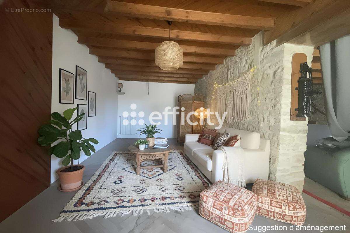 Maison 178 m² à Oradour  - photo 7