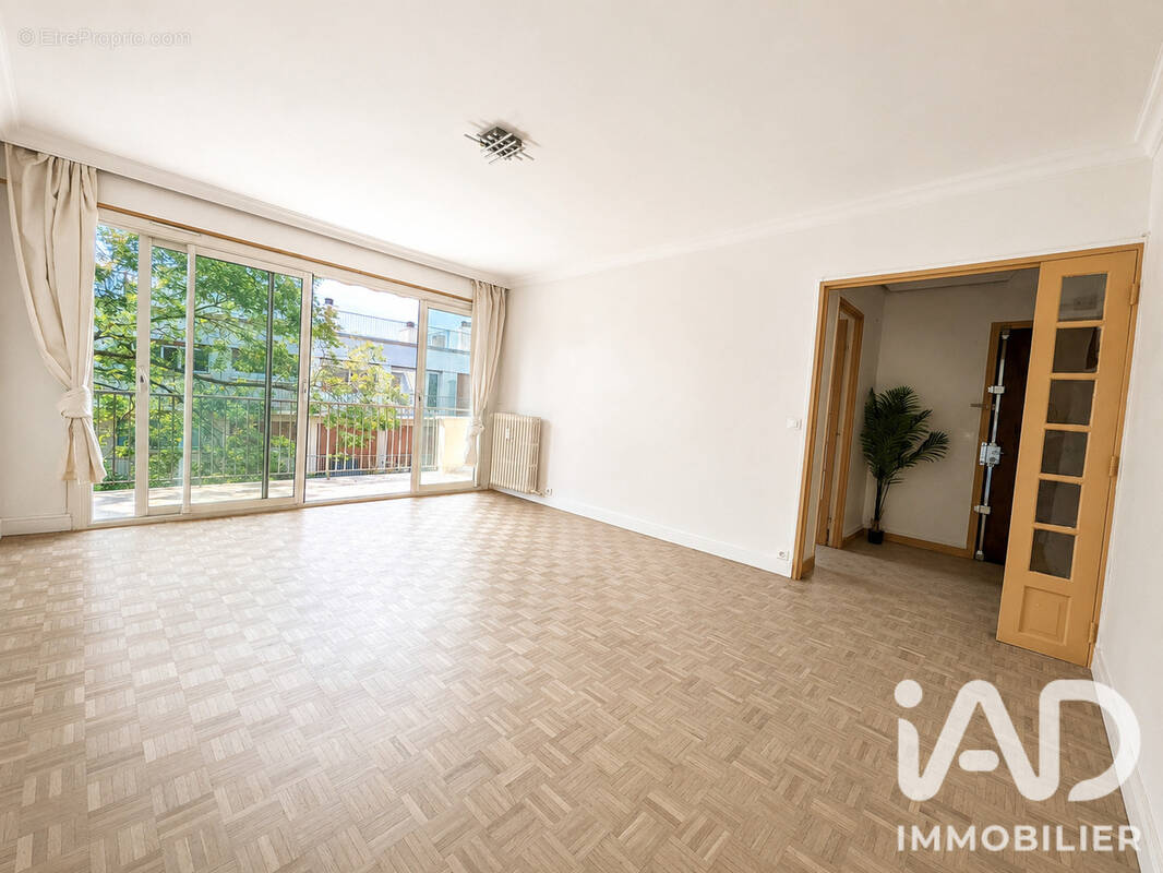 Photo 1 - Appartement à VERSAILLES