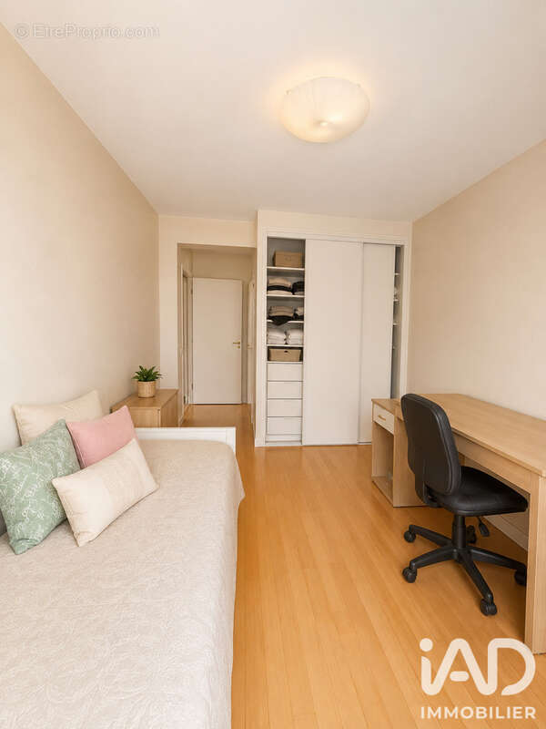 Appartement 126 m² à Marseille-8e  - photo 5