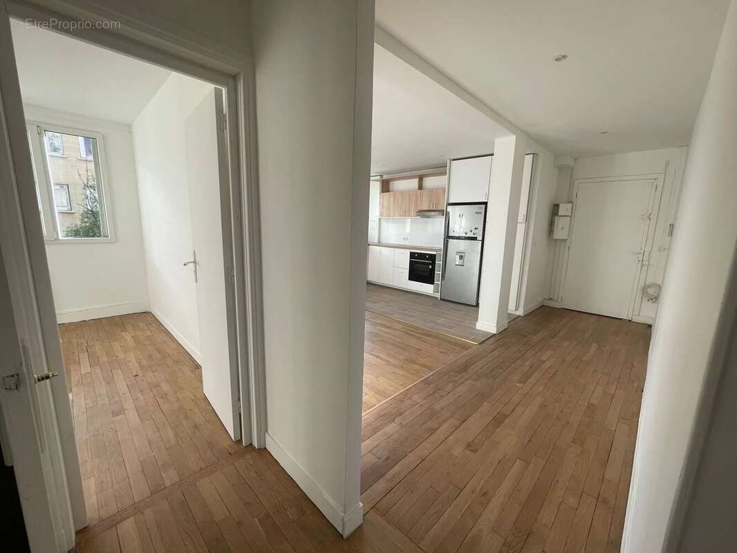 Appartement à NEUILLY-SUR-SEINE