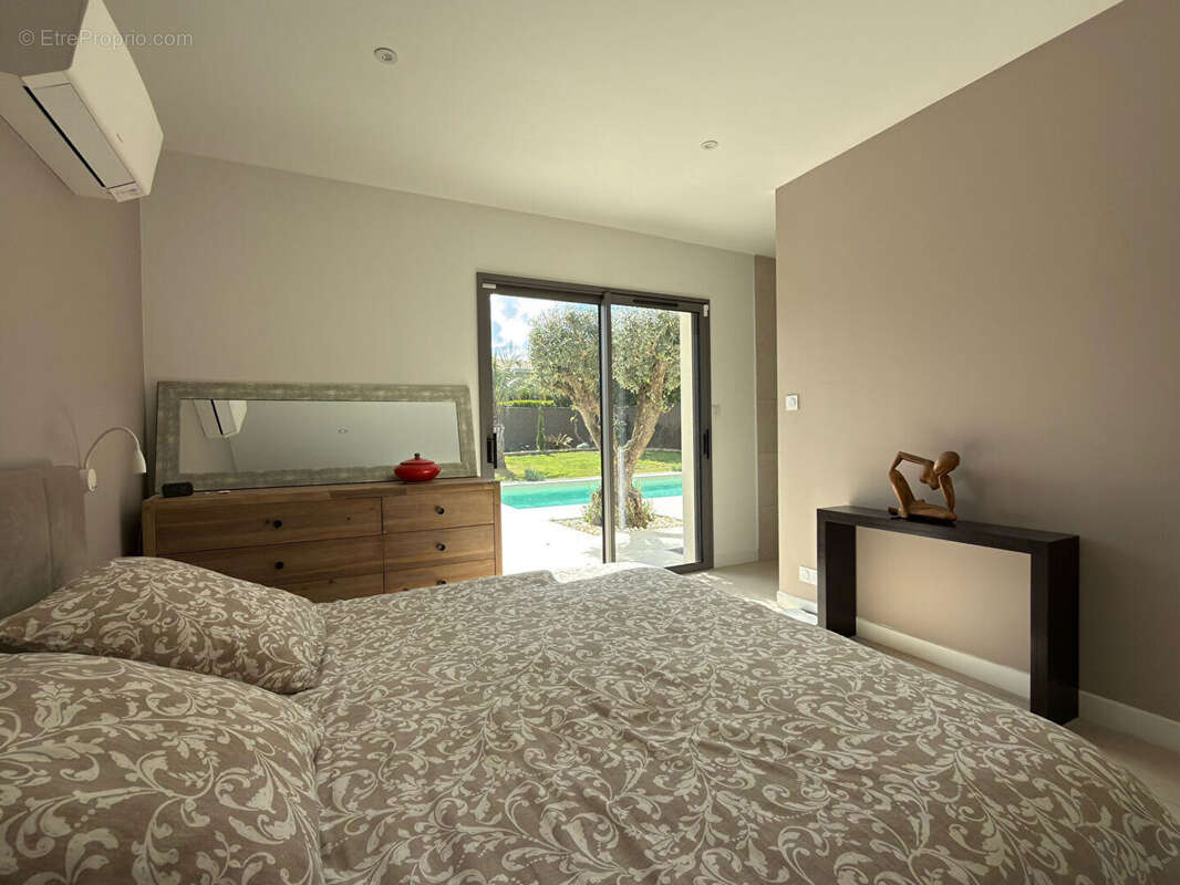Bruges Maison de plain-pied 225 m² - photo 10