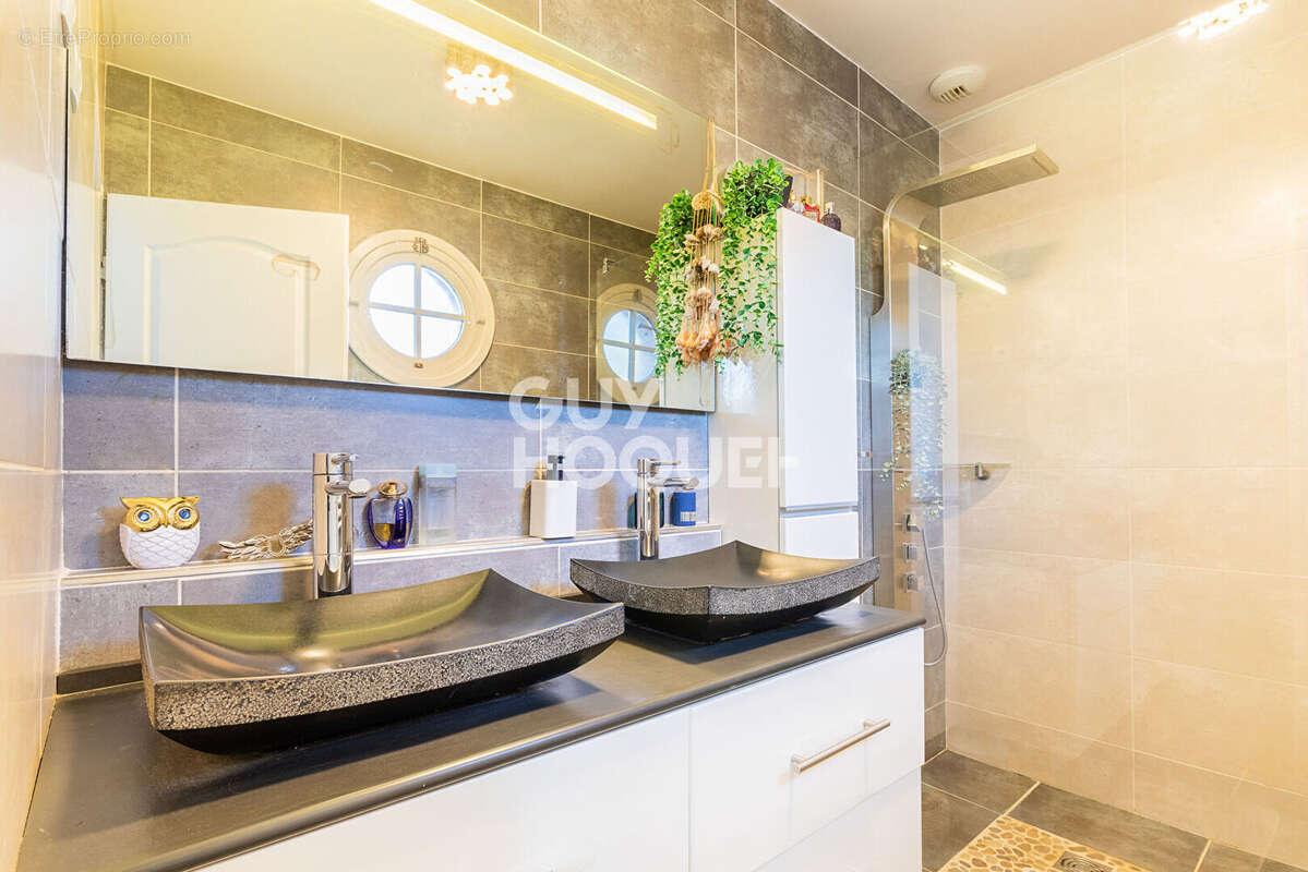 Maison à SAINT-GERMAIN-LES-CORBEIL