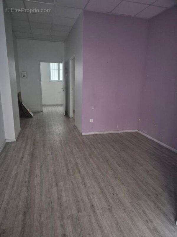 Commerce à PARIS-18E