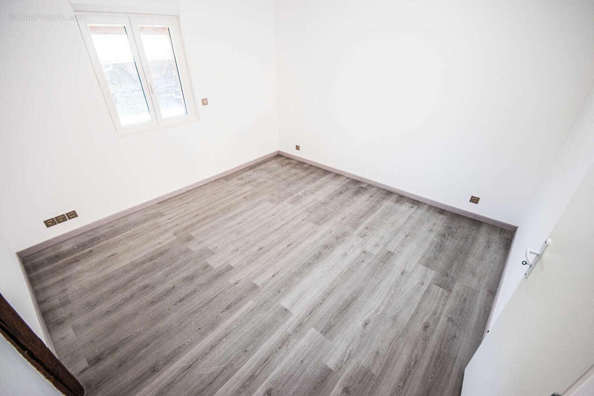 Appartement à MARIGNIER