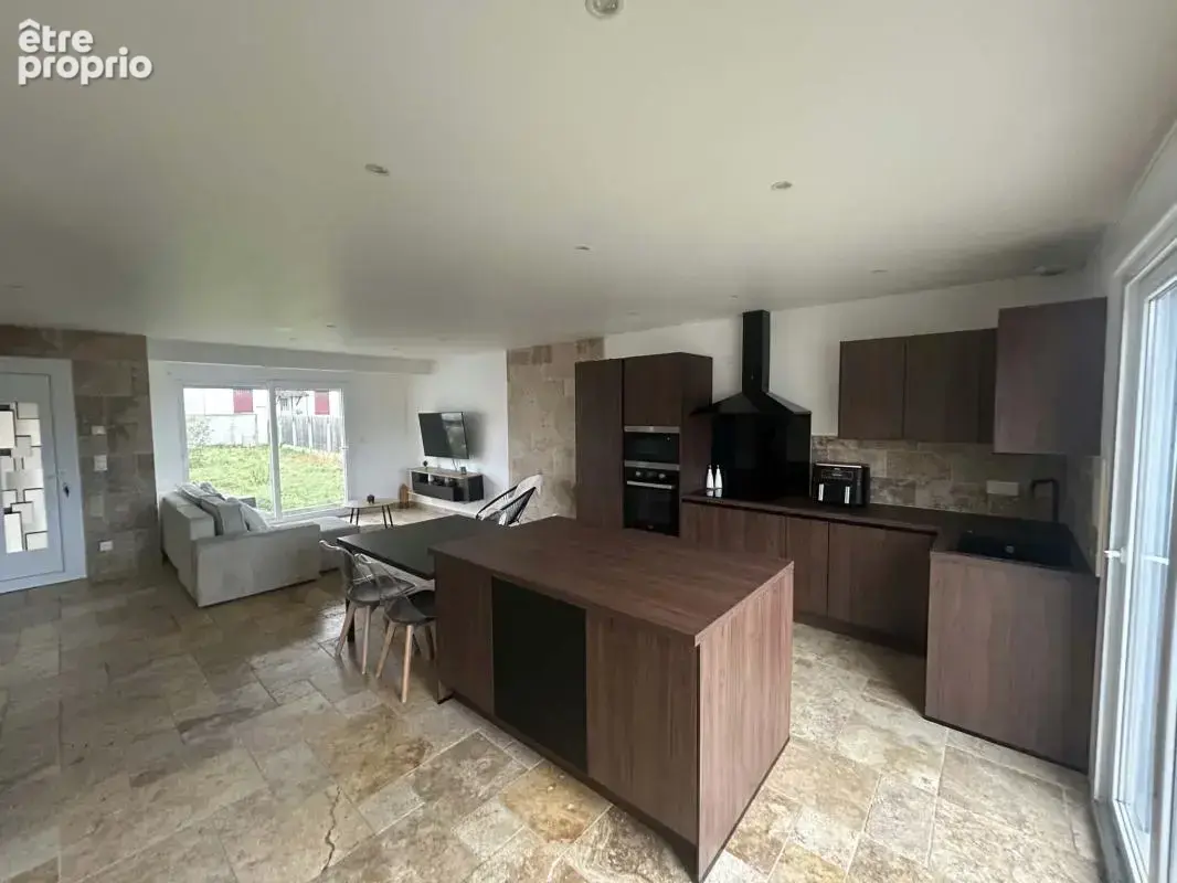 Photo Maison à Mesves-Sur-Loire au prix de 172 000€