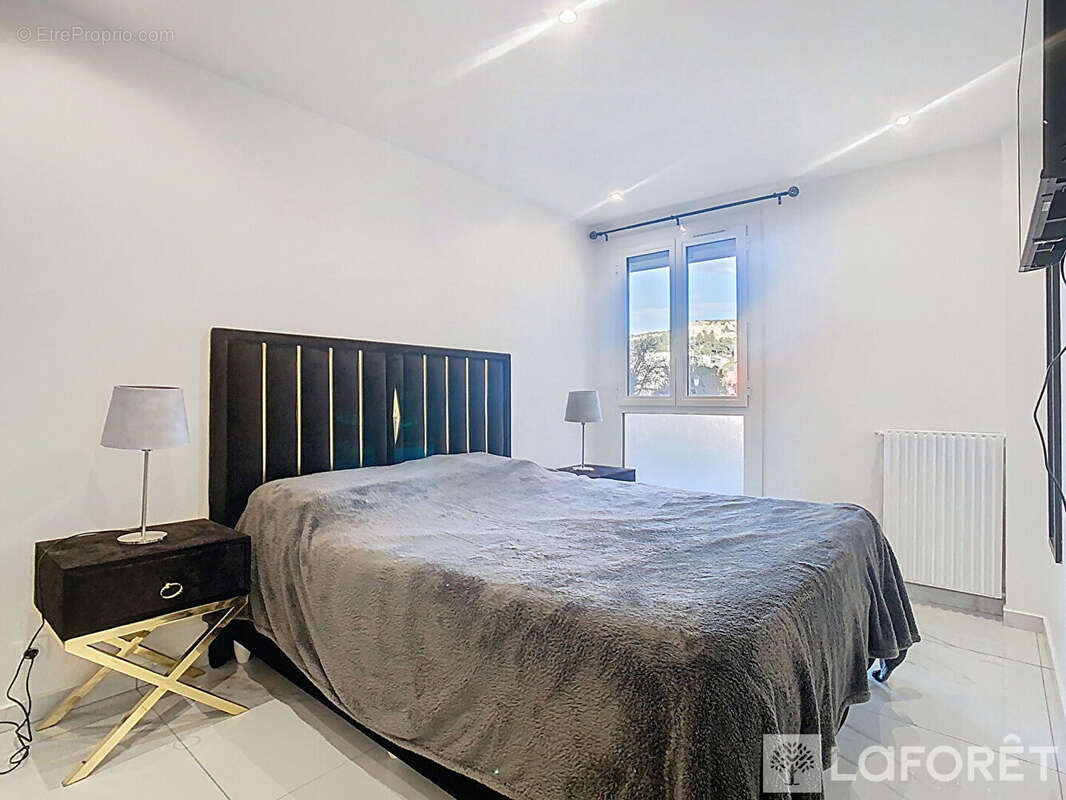 Appartement à VITROLLES