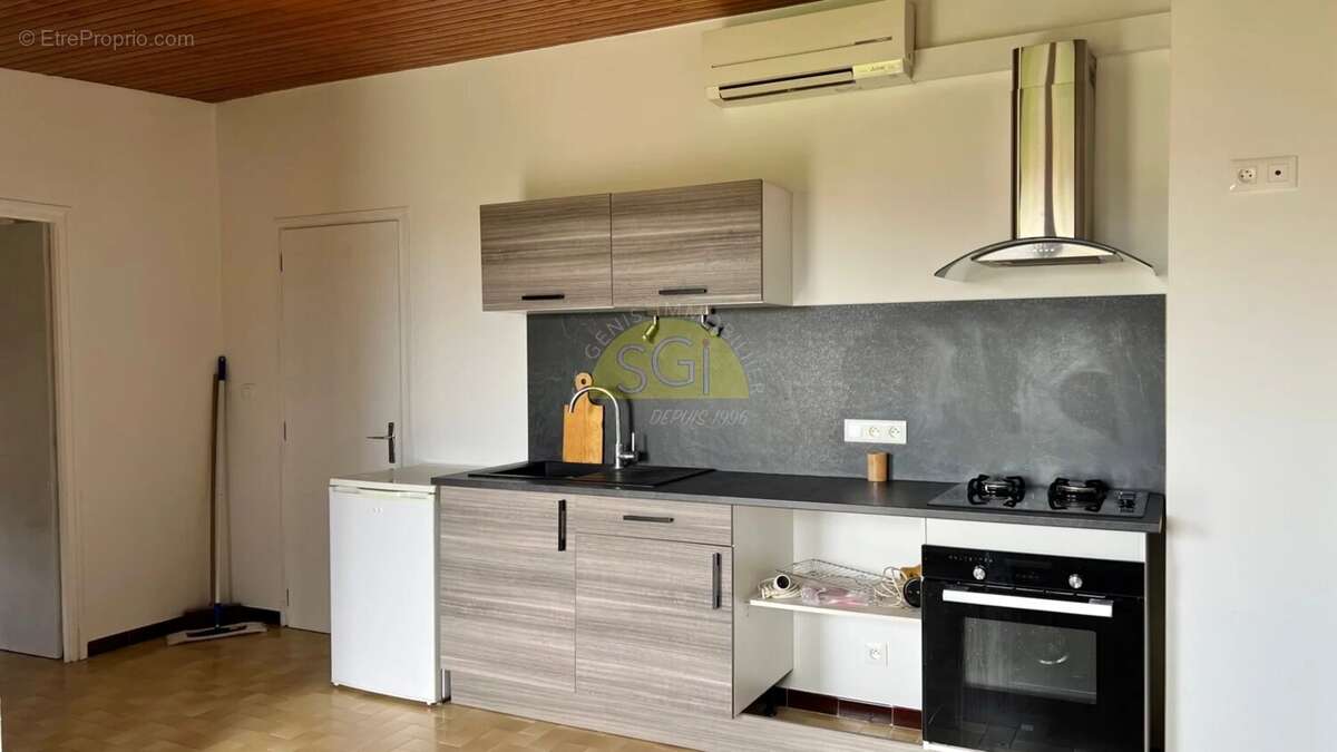 Maison à SAINT-GENIS-DES-FONTAINES