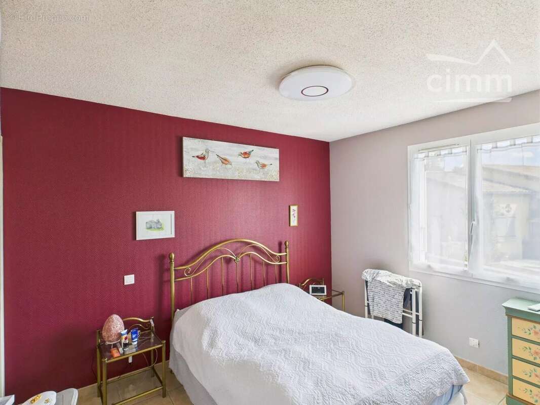 Maison à LABLACHERE