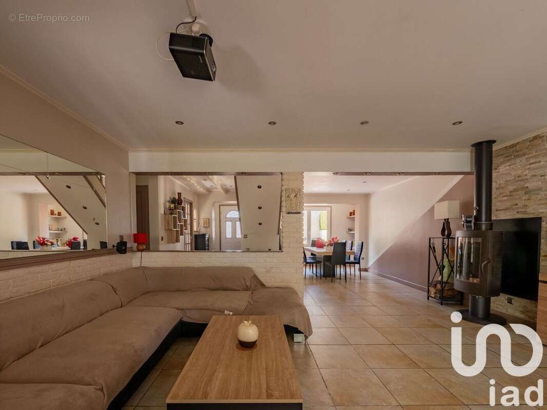 Photo 6 - Maison à MOUSSY-LE-NEUF