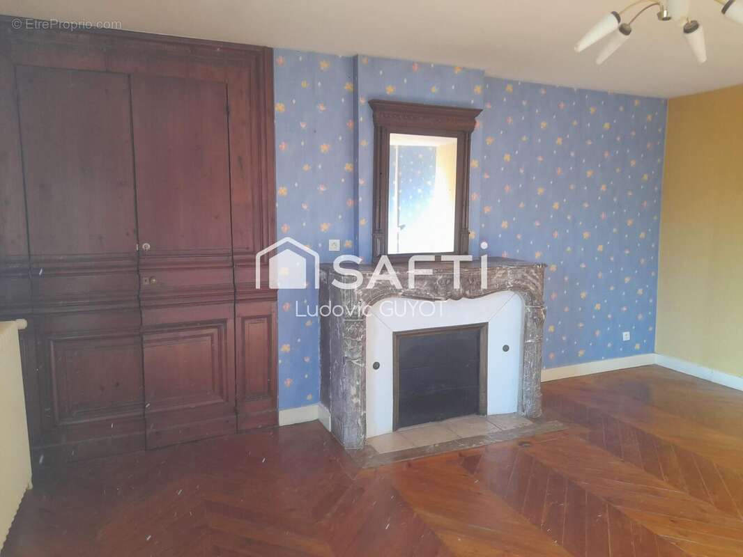 Photo 2 - Maison à BURSARD