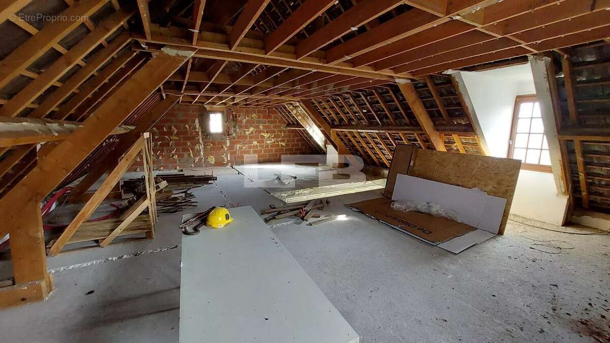 Maison à ORRY-LA-VILLE